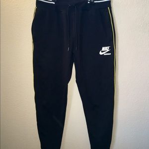 Nike Men’s Sweatpants